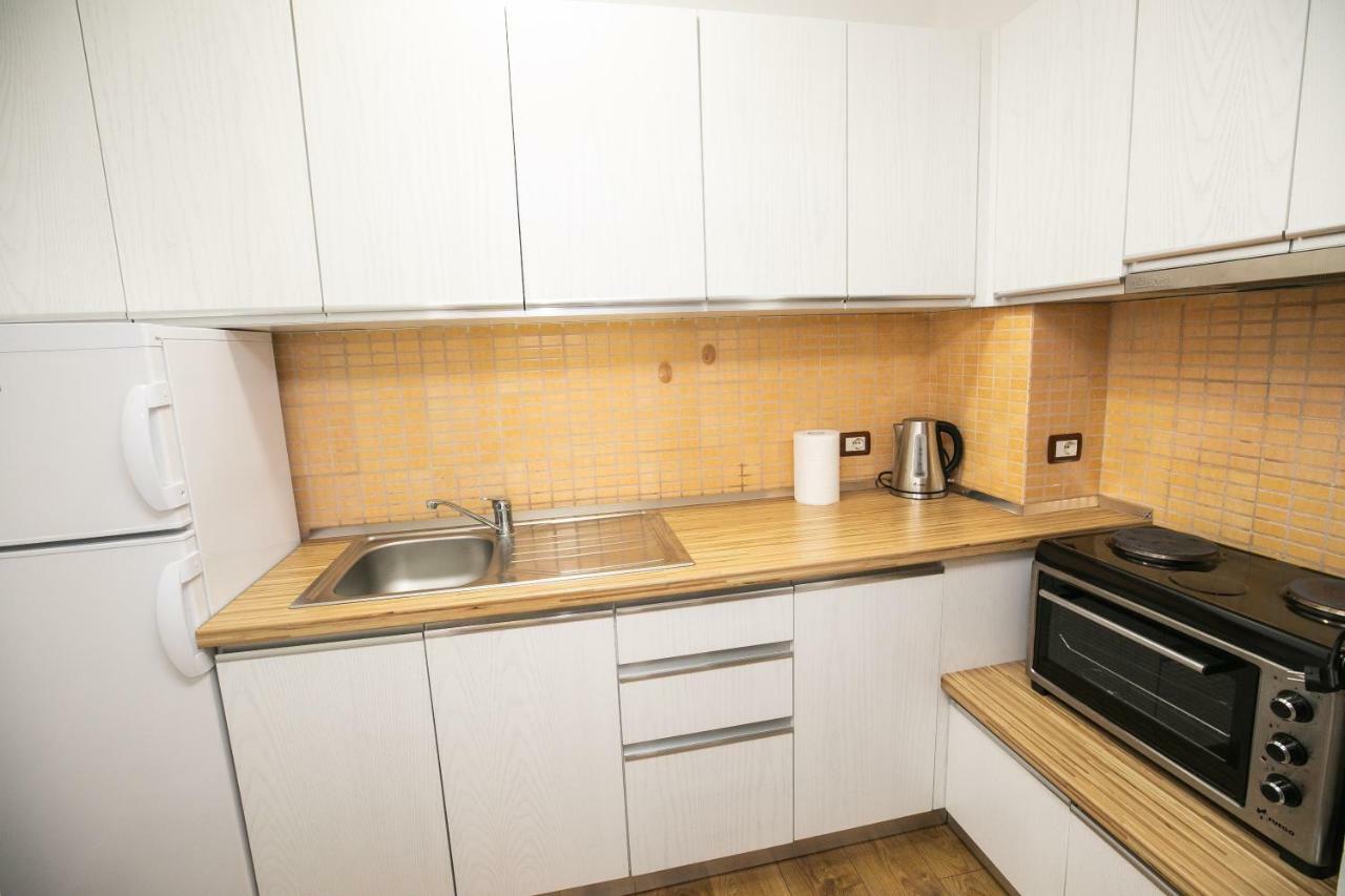 Natea Apartments Tirana Bagian luar foto